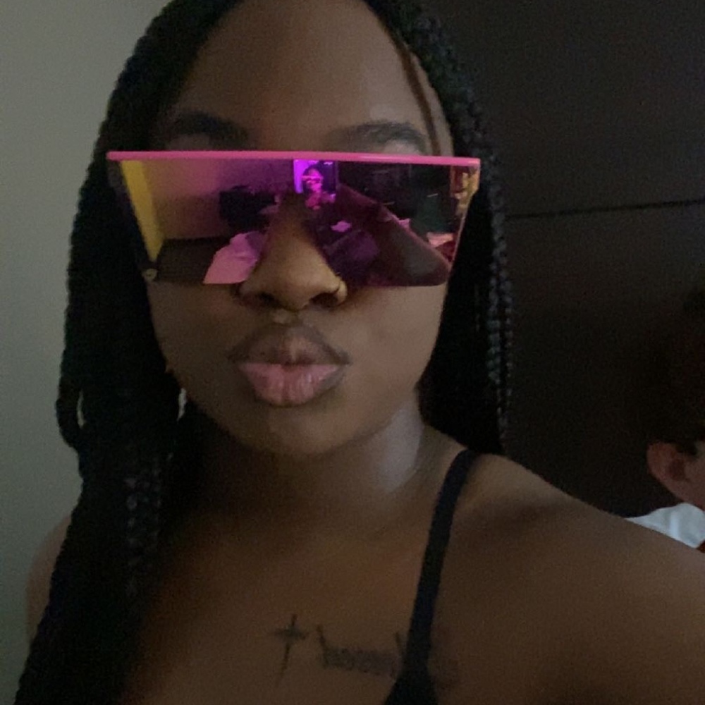 Meet your Posher, Kristen